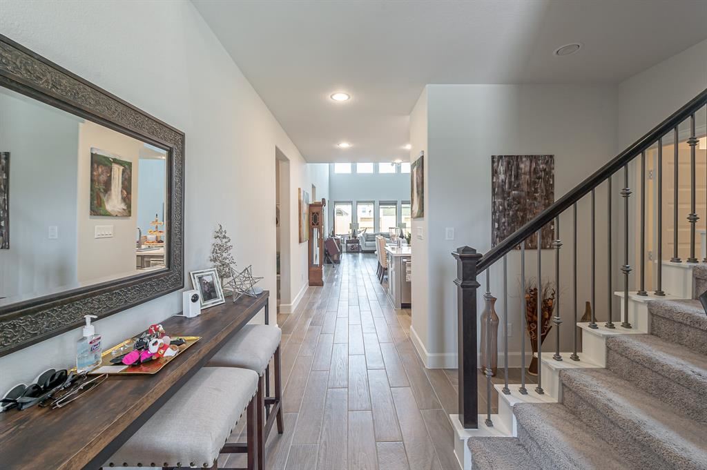 Picture for the property 43911308, 4 beds, 3.1 baths