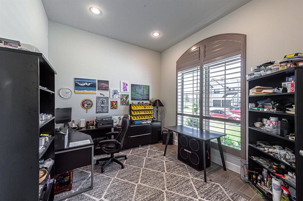 Picture for the property 43911308, 4 beds, 3.1 baths