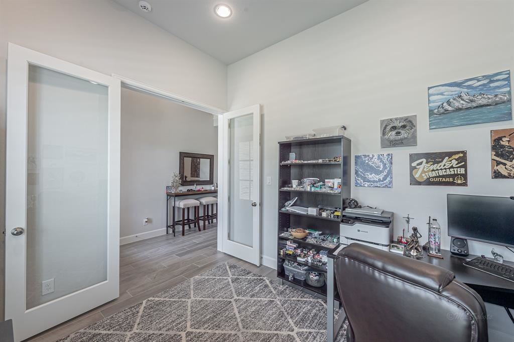 Picture for the property 43911308, 4 beds, 3.1 baths