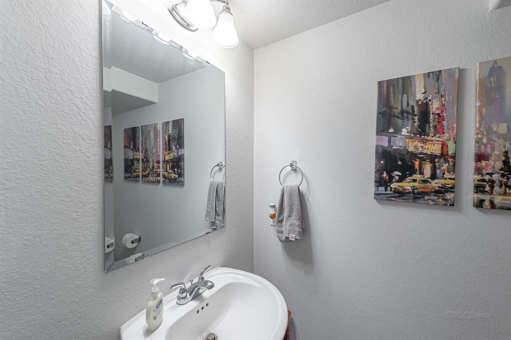 Picture for the property 43911308, 4 beds, 3.1 baths